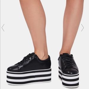 NEW N.Y.L.A PLATFORM SNEAKERS DOLLS KILL SHOES
